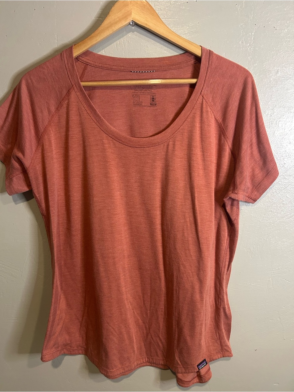 Patagonia Capilene Cool TrailShort Sleeve Scoop Tee in Rusty Rose